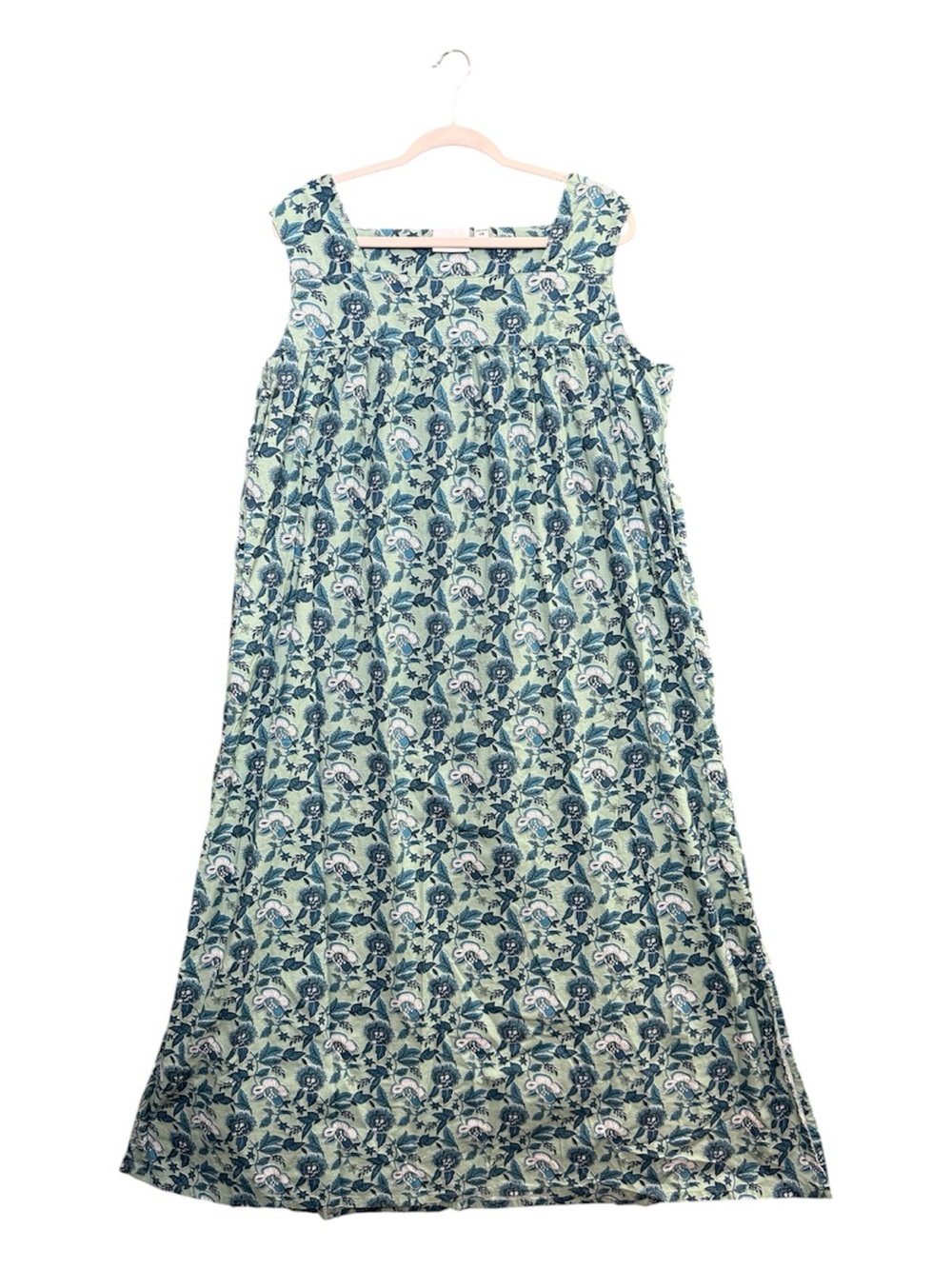 The Vermont Country Store Womens Plus 1X Cotton Green Floral Sleeveless Muumuu